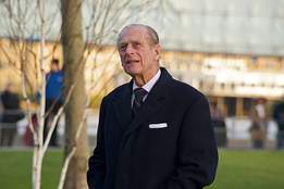 prince phillip looking at city hall
